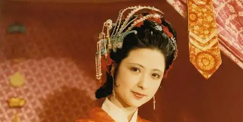 红楼梦尤氏姐妹的悲剧,尤老娘心知肚明,安享晚年比女儿命重要
