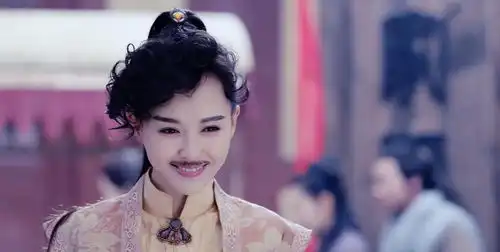 国产剧最常用的套路,这里没有出现终于,不再侮辱观众的智商了
