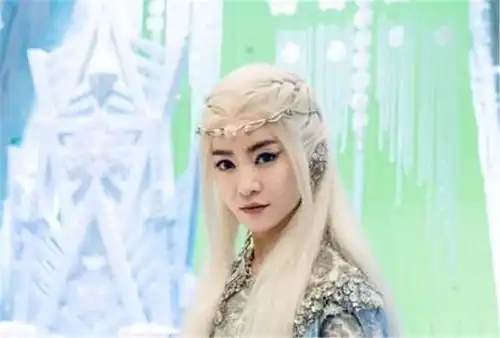 幻城的女配们美的让人脸盲,认出香妃没认出小燕子,变化太大