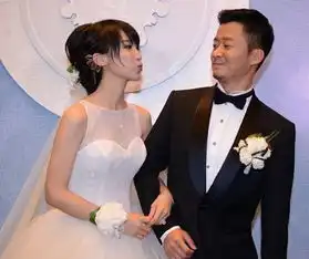吴京录制节目摸谢楠胸部,明星嘉宾目瞪口呆,他回应让人无力反驳

