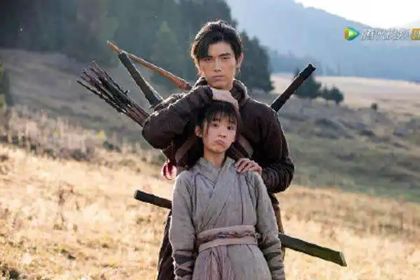 明星撞脸最多的电视剧,网友请不来真的就请了盗版