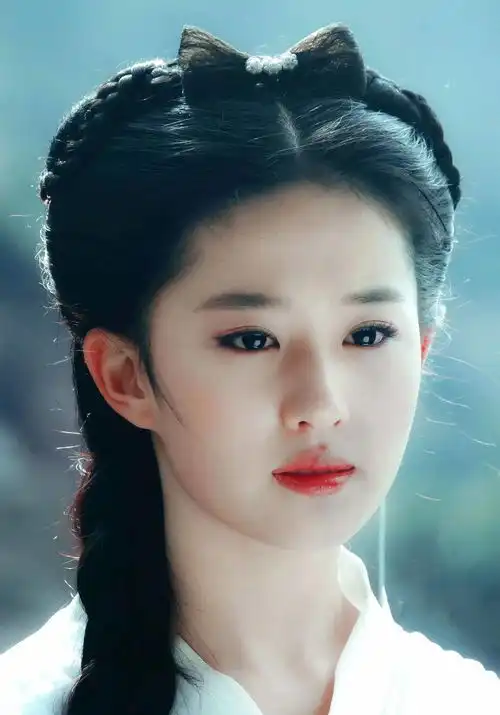 刘亦菲版的虞姬也太美了
