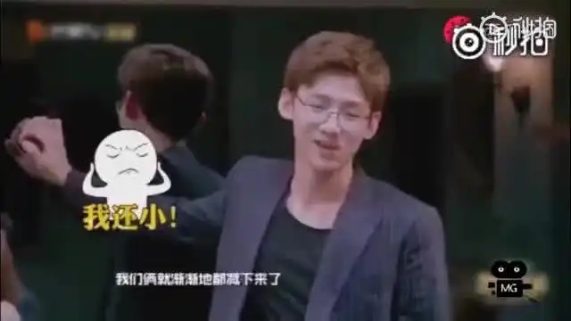 明星大侦探里面的撒贝宁,不仅是北大还行简直是动车呀