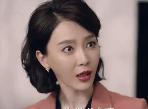 佟丽娅是否被吹过了演技翻车35岁演刚毕业大学生观众也不买账了