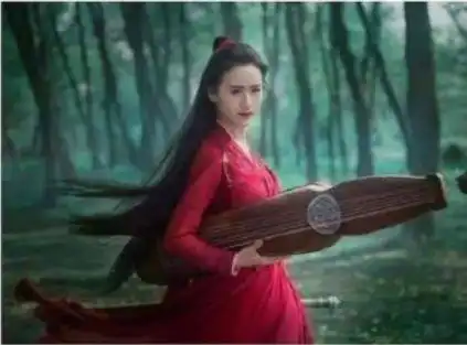 白鹿新造型模仿璇玑看了赵丽颖剧照对比袁冰妍,那才是真的像
