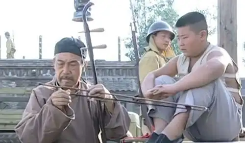 小兵张嘎胖墩结婚歪嘴与嘎子出席,张一山王莎莎却未到场
