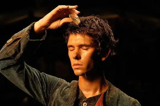 闻香识女人选择伴侣时,气味是如何影响我们的决策