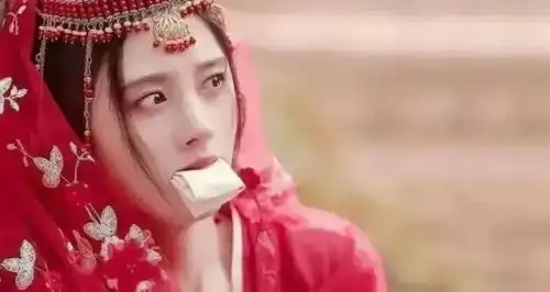 8位女星貌美如花,却看得我想弃剧,杨超越演技绝了