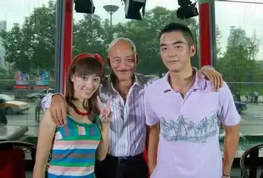 爱情公寓众星卸妆胡一菲不再杀气冲天
