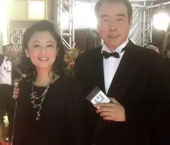 再看春光灿烂猪八戒,原来骚话这么多,那会儿的剧尺度真大啊
