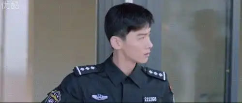 国产版太阳的后裔,白敬亭能成为国民老公吗
