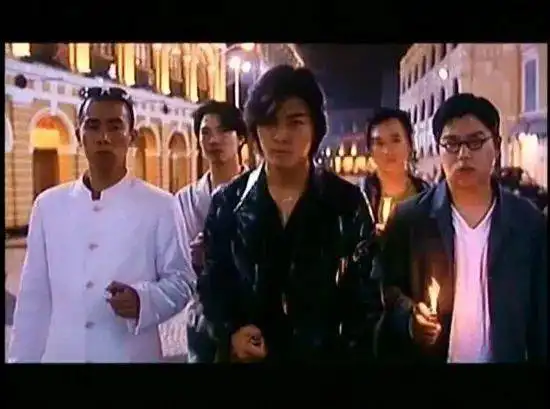 日本黑帮少年热血街头,老来无钱度日
