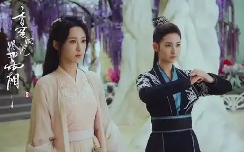 播出不到1个月的香蜜沉沉烬如霜位居第3,第一的网播量十分恐怖