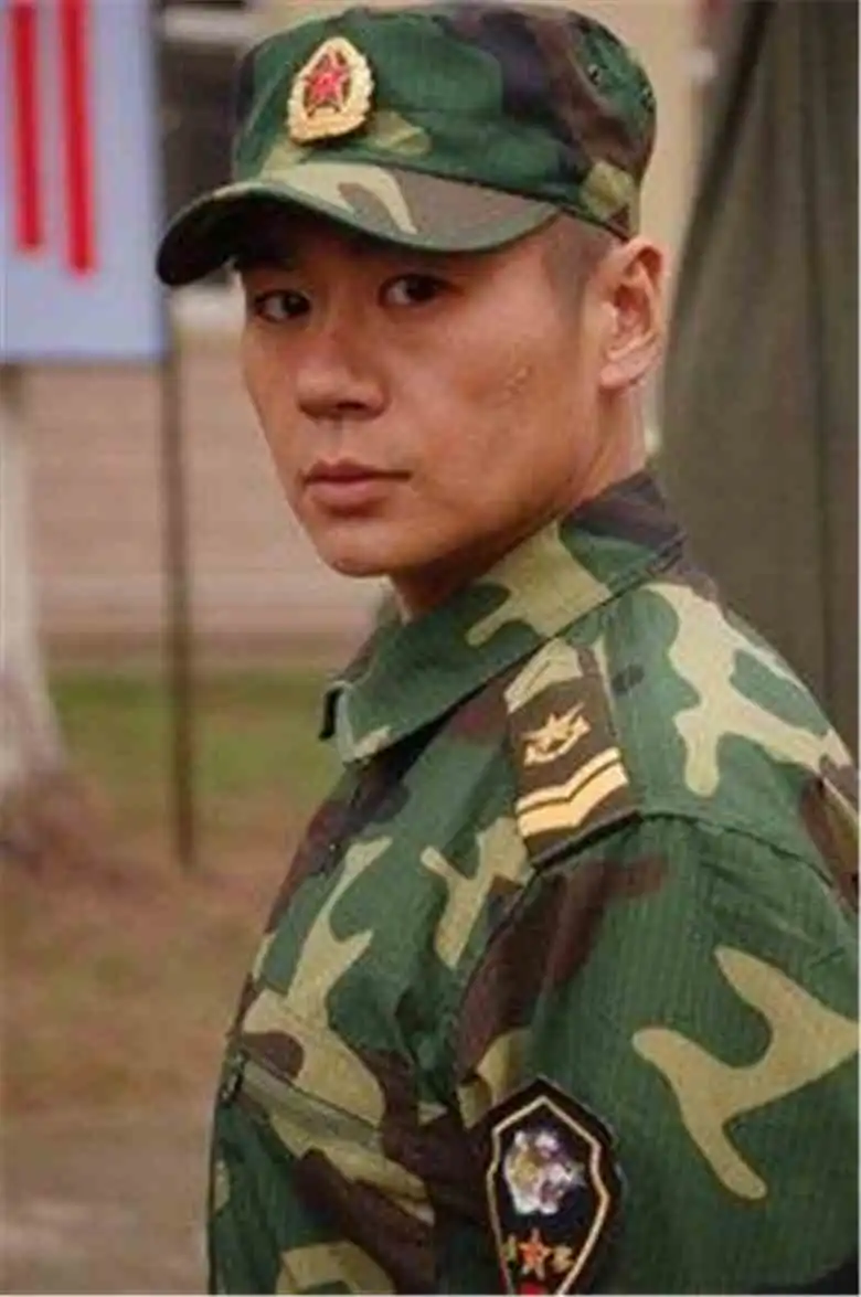 雷战雷神火凤凰之我是大反派
