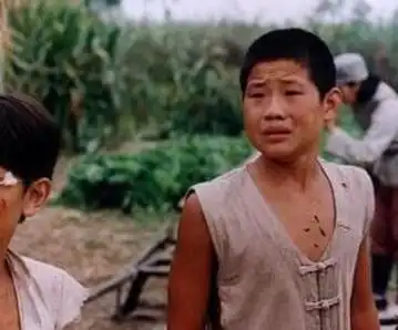 小兵张嘎中他是戏份最少的小主角,却成如今最受大众所知演员
