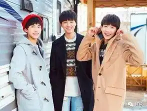 tfboys成功入驻杜莎夫人蜡像馆,却引发粉丝骂战,王源粉丝不满买一送二