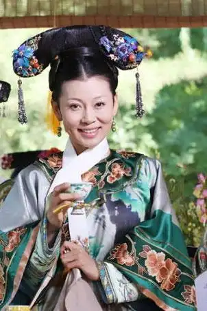 她因演甄嬛传而引起众怒,亲妈都嫌弃她你给我离远点