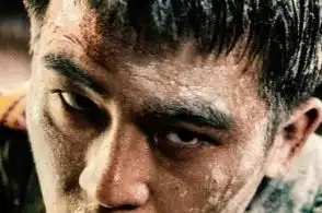 孤注一掷发布新剧照再现主演戏内精彩瞬间
