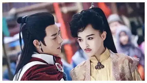 她意外成为内娱笑话迅猛走红,掀起轰动
