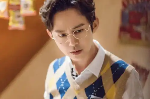 芒果跨年节目单曝光,快乐家族群出动,是要背水一战