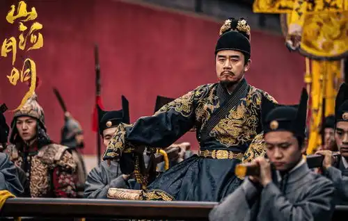 武昌楚王府上篇王国实力太强,朝廷既想削藩,又打算一直薅羊毛