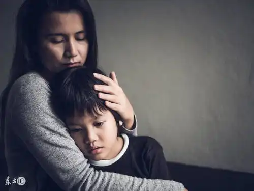 知行易道2017丁酉年婚宫逢冲,有离婚迹象的生肖