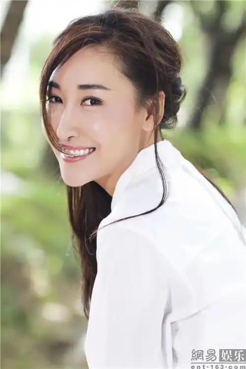 煎饼侠制片人陈祉希写真曝光