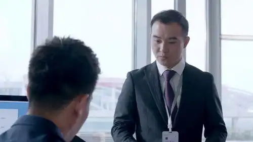 谈判官赵父放话不予录用晓飞,也不允许别人录用,扎心了