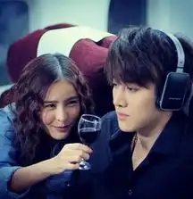 泰版浪漫满屋男主mike邪魅长相卖萌搞怪性格捕获少女心
