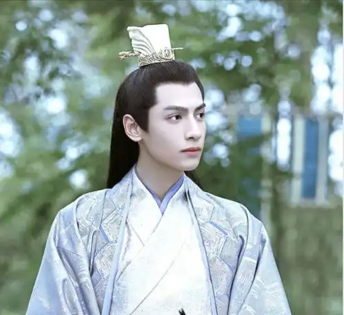 仙侠剧长相思将播,杨紫搭档许凯,配角相柳还会是意难平吗