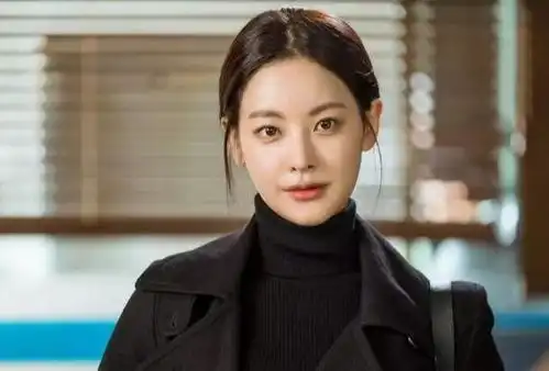 别翻拍韩剧了学学韩剧的套路吧主角都找脸蛋天才这样才般配
