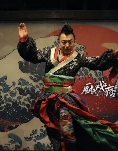 比微博粉丝破亿更有意义的百亿票房明星,老大哥黄渤教你本事说话