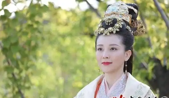 艳骨里面的嘉蕙,风如歌的爱人,你觉得如何