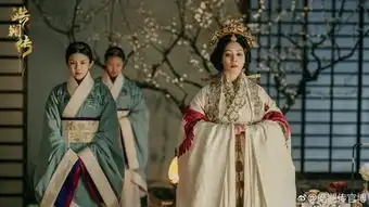 皓镧传剧照曝光,吴谨言造型还是不行,竟被46岁的宁静给秒了
