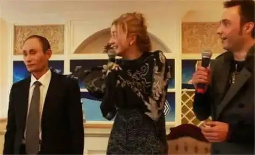 安徽老农罗元平长相酷似普京,因相貌终娶俄罗斯富婆并生子
