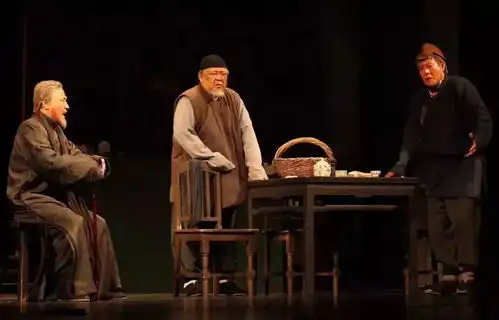 百年经典话剧茶馆值得你走进剧场的经典之作
