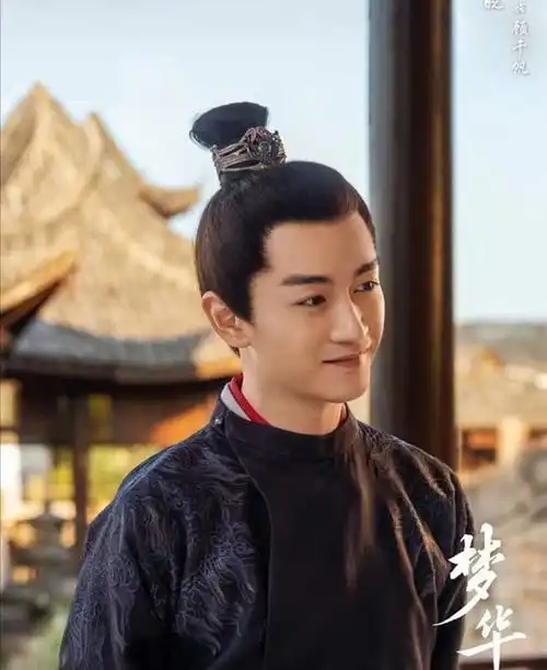 陈晓旧闻被曝光,粉丝探班险些被诱拐,本尊怒怼并开除造事者