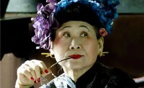 退休后一度抑郁,62岁被儿子带进片场,出演战狼2比儿子还红