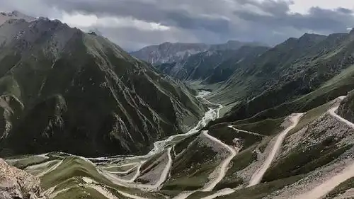 飞驰人生飞驰的新疆