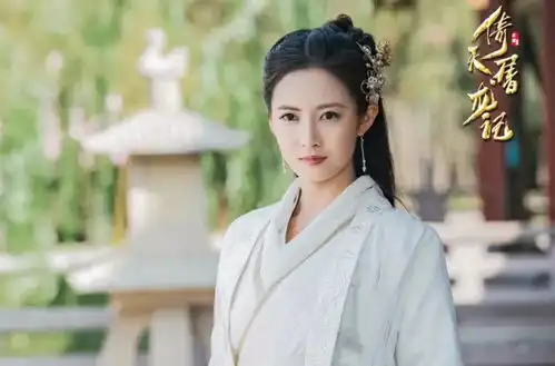 镜双城官宣组图,陈钰琪装扮被吐槽没有新颖,李易峰似鬼厉
