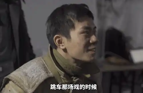 吴京拍长津湖过47岁生日,片场旧照流出,易烊千玺生图被围观