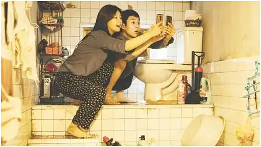 寄生虫的文化思考和电影结构分析
