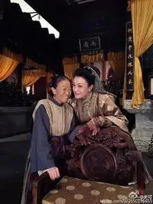 张少华娘道演一家之长造型新颖气场强
