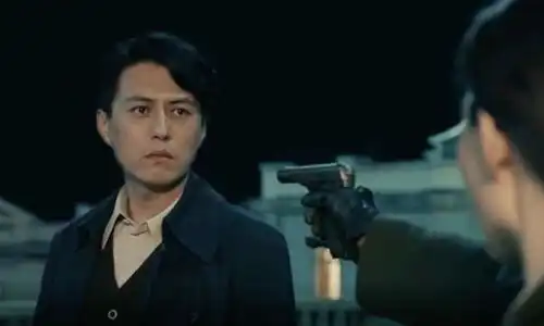 无间彻底迷糊了,剧中的花向雨又反转了,智商有点跟不上了
