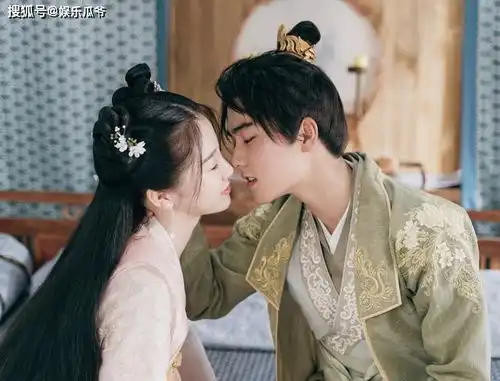 甜宠剧不能恋爱的秘密来袭,男女主角曝光,看到阵容火定了
