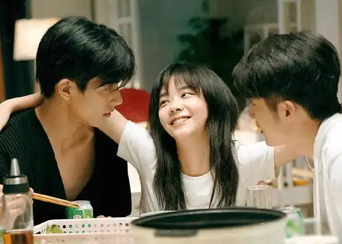 又一都市家庭剧官宣,三位当红男神女神主演,这阵容太神仙了