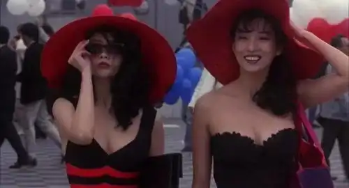 经典版城市猎人,成龙化身街霸春丽,王祖贤邱淑贞互飙演技