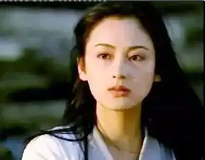 刘雯早期复古造型惊艳,中国最具古典美的女星是她

