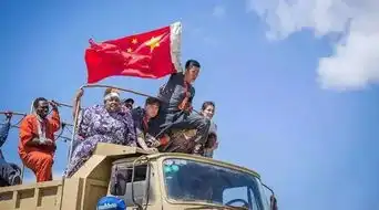 这些温州华侨是战狼2中的主角原型,虽不曾有超凡身手,但绝对都是热血冷锋
