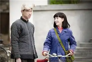 佟丽娅马不停蹄地旅行,回来就领奖,如今一头短发神似王俊凯